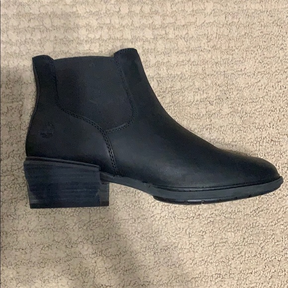 Black Timberland Boots - Picture 2 of 7